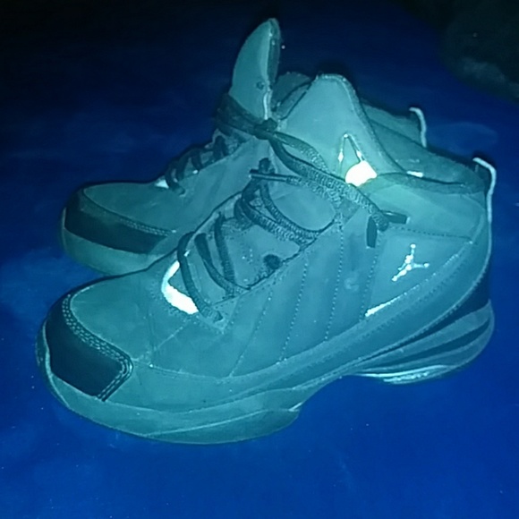 Jordans black with silver reflectors - Picture 3 of 6